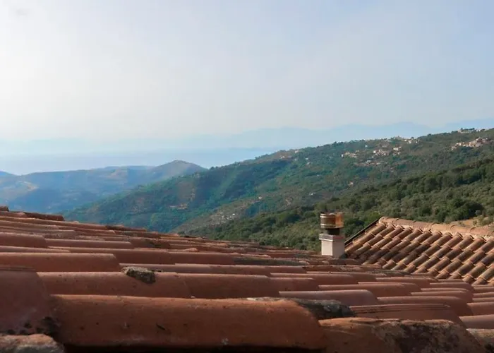 Sotto L'arco * Vatolla
